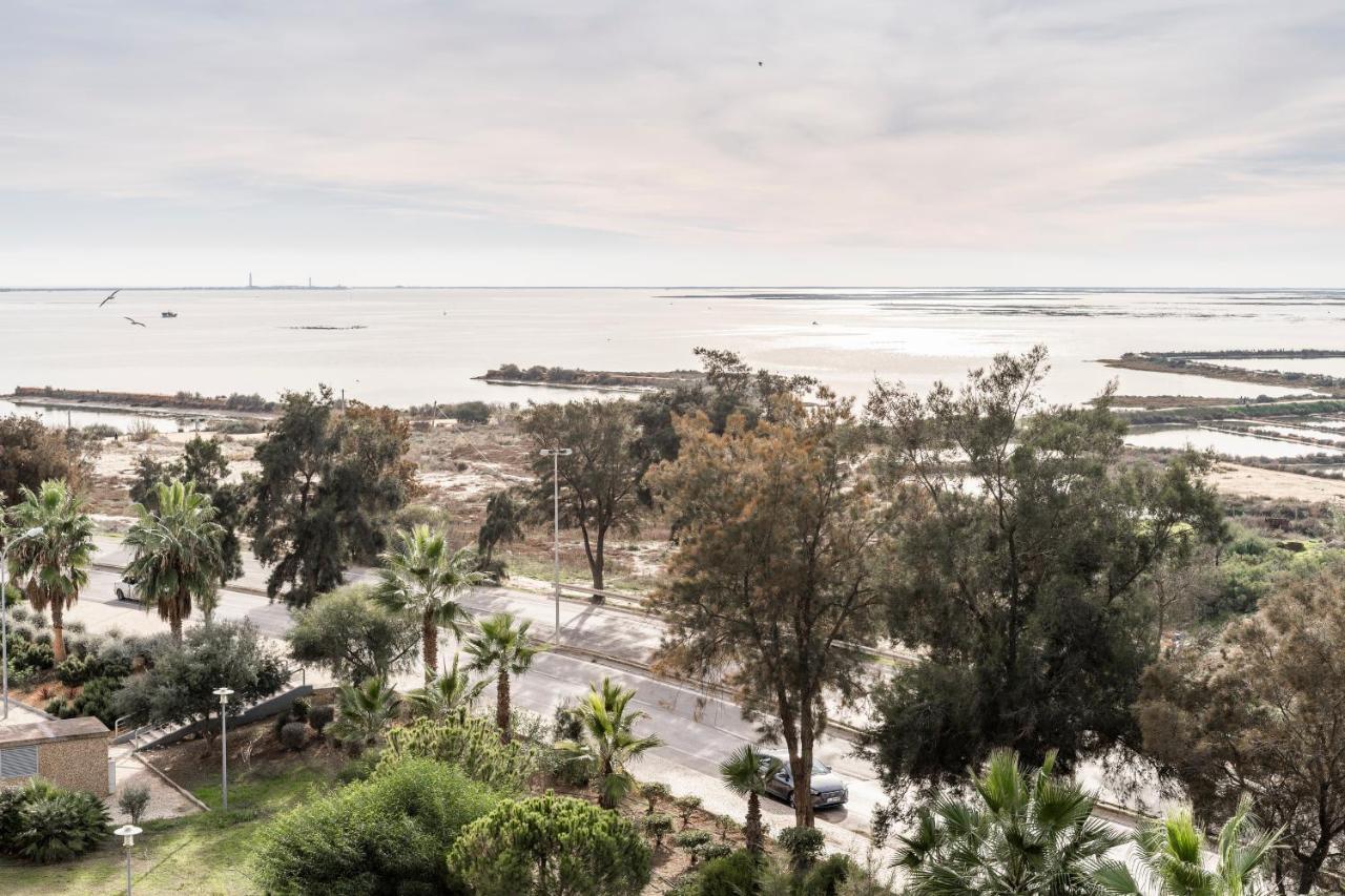 Oceanfront: Luxury Spectacular Sea Views And Pool Διαμέρισμα Olhão Εξωτερικό φωτογραφία