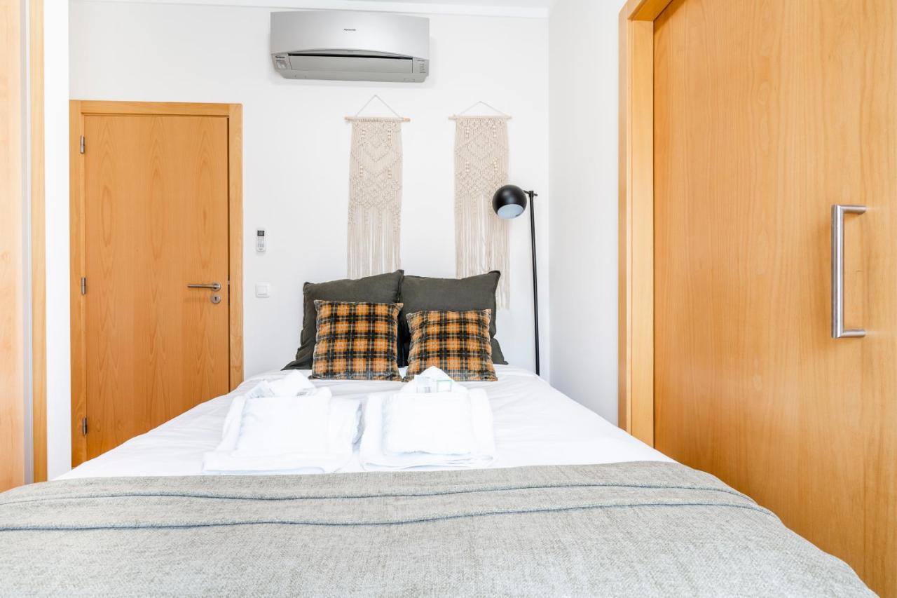 Oceanfront: Luxury Spectacular Sea Views And Pool Διαμέρισμα Olhão Εξωτερικό φωτογραφία
